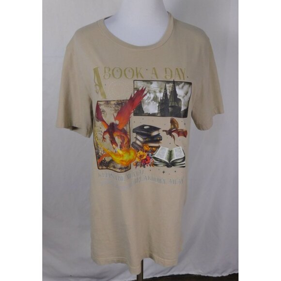 A Book A Day Tee Beige Fantasy Graphic T-Shirt Bella + Canvas L - Picture 1 of 12